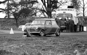 M Evans, Mini Cooper, sixth National Loton Park Speed Hill Climb, April 1965.