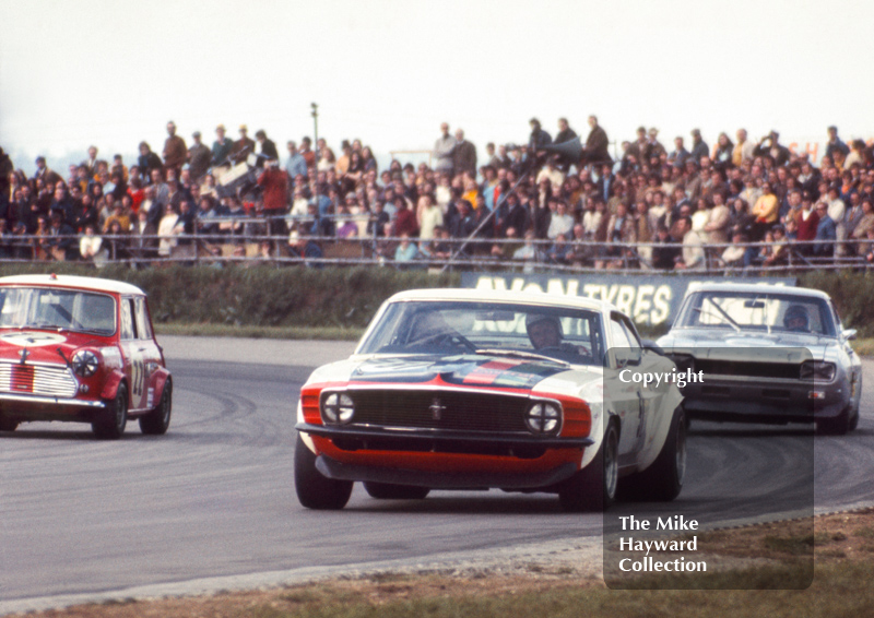 Dennis Leech, Castrol Ford Mustang, with peter Baldwin, Mini Cooper, and Gery Birrell, Ford, Capri, GKN Transmissions Trophy, International Trophy meeting, Silverstone, 1971.
