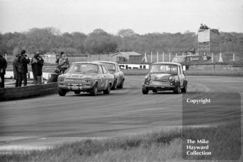 Alan Peer, Ford Escort, Martin Ridehalgh, Mini Cooper, Silverstone, 1969 Martini Trophy meeting.
