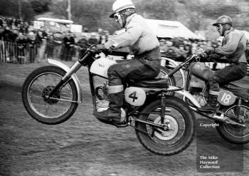 Jeff Smith, BSA, 1966 ACU Championship meeting, Hawkstone.