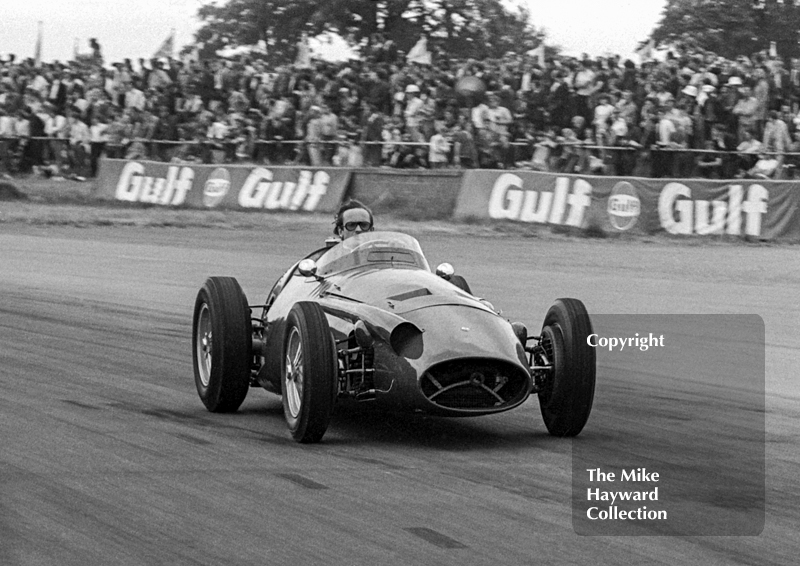 Chris Amon demonstrating a Maserati 250F at the 1969 British Grand Prix, Silverstone.