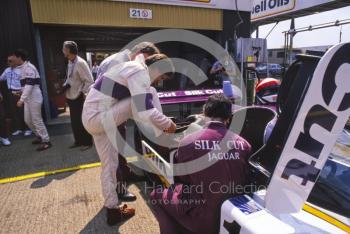 Eddie Cheever in the pits, Jaguar XJR-9, Silverstone 1000km FIA World Sports-Prototype Championship (round 4).
