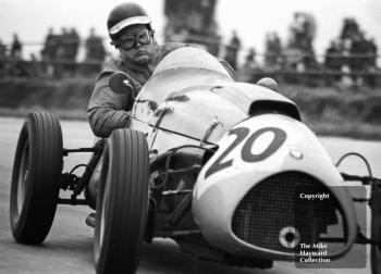 S Curtis, Cooper Bristol, historic race, International Trophy meeting, Silverstone, 1969.