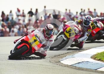 Wayne Rainey, Marlboro Team Roberts Yamaha, leads Kevin Schwantz, Team Lucky Strike Suzuki, Donington Park, British Grand Prix 1991.