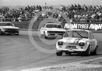 John Fitzpatrick, Broadspeed Ford Escort RS1600, GKN Transmissions Trophy, International Trophy meeting, Silverstone, 1971.
