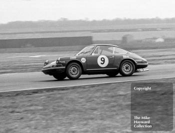 Vic Elford, Porsche 911, BEM 911F, Thruxton, Easter Monday meeting, 1968.