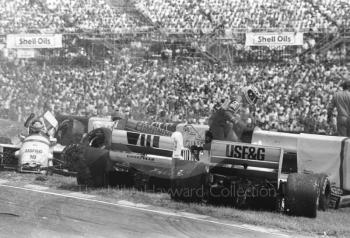 Thierry Boutsen, Arrows A8; Jonathan Palmer, Zakspeed 861; and Christian Danner, Arrows A8; after first lap accident, Brands Hatch, British Grand Prix 1986.
