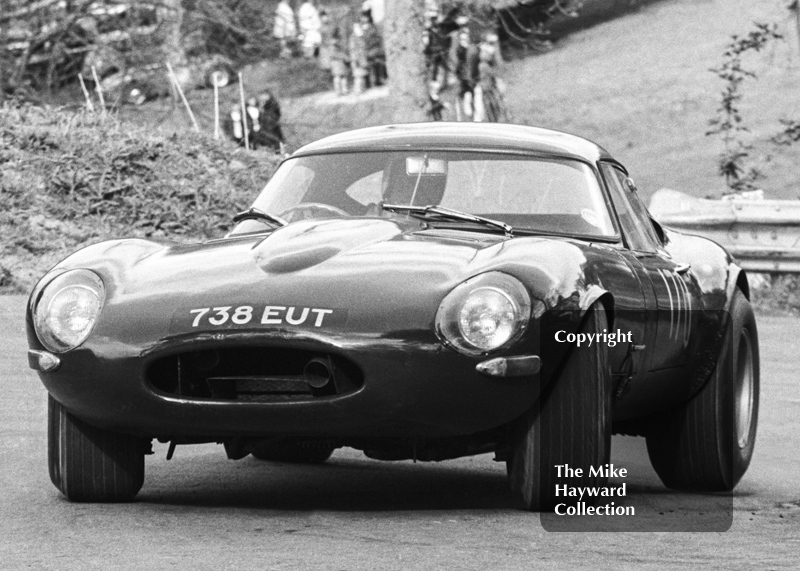 Mike Wright, Jaguar E type, reg no 738 EUT, Prescott, May 1968, 3rd in class
