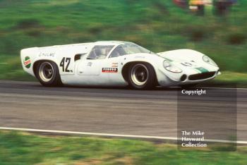 Denny Hulme, Steering Wheel Club Lola T70, Oulton Park, Tourist Trophy 1968.
