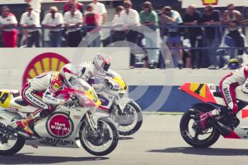 Kevin Schwantz (34), Team Lucky Strike Suzuki, and Mick Doohan (3), Rothmans Honda, Donington Park, British Grand Prix 1991.