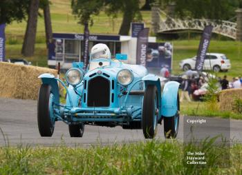 Alfa Romeo 8C Monza, Peter Neumark, Chateau Impney Hill Climb 2015.
