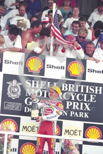 Race winner Kevin Schwantz, Donington Park, British Grand Prix 1991. 