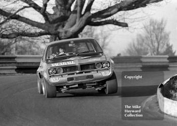 Gerry Marshall, Thames Television Vauxhall Firenza, Forward Trust Special Saloon Car Race, Mallory Park, 1972.
