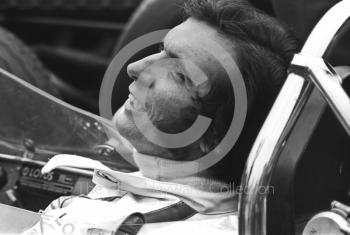 Emerson Fittipaldi, Gold Leaf Team Lotus 49C V8, on the grid, British Grand Prix, Brands Hatch, 1970.
