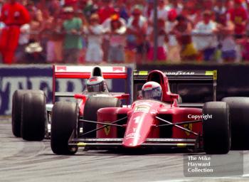 Alain Prost, Ferrari 641, Gerhard Berger, McLaren MP4/5B, Silverstone, British Grand Prix 1990.
