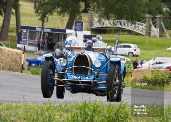 Mike Preston, Bugatti T35B (reg no SV4 798), Chateau Impney Hill Climb 2015.
