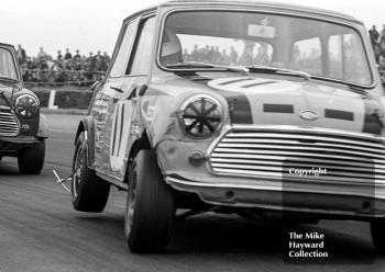 Steve Neal, Britax Cooper Downton, Silverstone, British Grand Prix meeting 1969.
