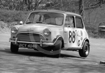 John Pascoe, Mini Cooper S, 39th National Open meeting, Prescott Hill Climb, 1970.