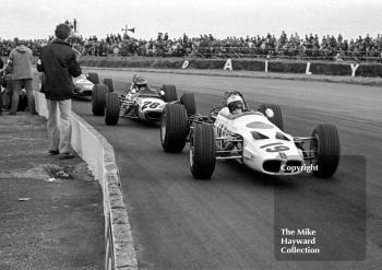 Tetsu Ikuzawa, Mike Spence Lotus 59, and Ronnie Peterson, Vick Scandanavia Tecno 69, Silverstone, British Grand Prix meeting 1969.
