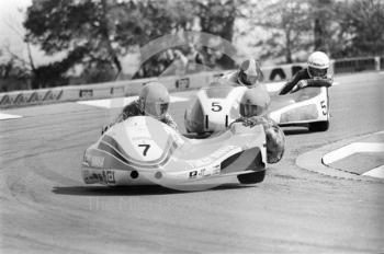 Jock Taylor, Benga Johanson, 700 Lee Yamaha, John Player international sidecar race, Donington Park, April 1982.