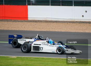 John Constable, Shadow DN8, Michel Baudin, Hesketh 30E, FIA Masters Historic Formula 1, 2016 Silverstone Classic.
