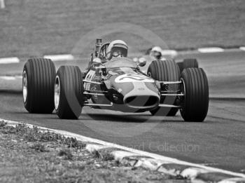 Alan Rollinson, Red Rose Motors Chevron B9, heading for 4th place, F3 Clearways Trophy, British Grand Prix, Brands Hatch, 1968
