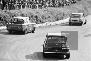 Leslie Nash, Ford Anglia, among the Minis at the hairpin, Mallory Park, BRSCC 4000 Guineas 1968.
