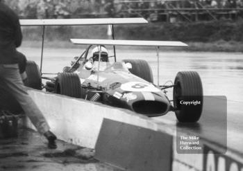 Jack Brabham, Brabham BT26 A/2, at Copse Corner, Silverstone, International Trophy 1969.
