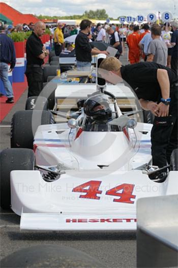 Frank Sytner, 1974 Hesketh 308B, Grand Prix Masters race, Silverstone Cassic 2009.