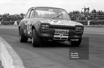 Frank Gardner, Alan Mann Ford Escort, Silverstone, British Grand Prix meeting 1969.
