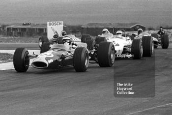 Jack Oliver, Lotus 48, Kurt Ahrens, Caltex Racing Brabham BT23C, Thruxton, Easter Monday 1968.
