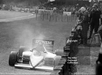 Nigel Mansell retires his Williams FW10, British Grand Prix, Silverstone, 1985
