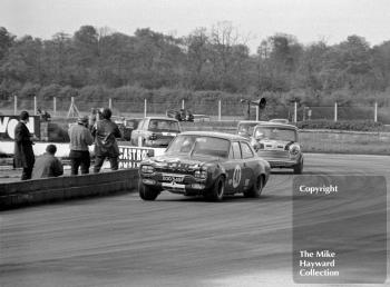 Frank Gardner, Alan Mann Ford Escort (XOO 349F), Steve Neal, Britax Mini Cooper Downton, Les Nash, Ford Anglia, Silverstone, 1969 Martini Trophy meeting.

