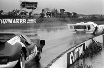 Brian Redman, Sid Taylor Lola T70, and John Miles, Gold Leaf Team Lotus 62, 1969 Martini International Trophy.
