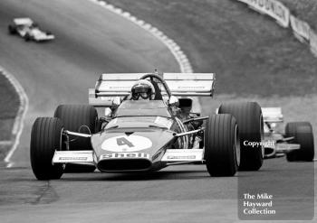 Clay Regazzoni, Ferrari 312B, brakes for Druids Hairpin, British Grand Prix, Brands Hatch, 1970
