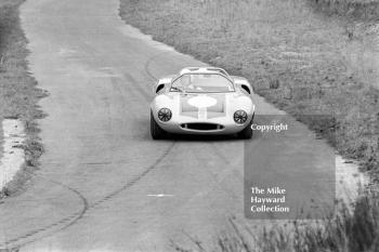 John Burton, Worcestershire Racing Association Ginetta G16, Newton Oil Trophy Meeting, Prescott, September 1968
