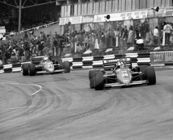 Stefan Johansson and Michele Alboreto, Ferrari 156s, at Paddock Bend, 1985 European Grand Prix, Brands Hatch
