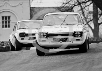 Vince Woodman, VMW Motors Ford Escort GT, and Dave Matthews, Team Broadspeed Castrol Ford Escort, Oulton Park, Rothmans International Trophy meeting 1971.
