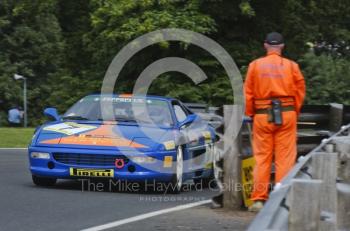 Robin Ward, Ferrari F355, Oulton Park, Pirelli Ferrari Maranello Challenge, August 2001.
