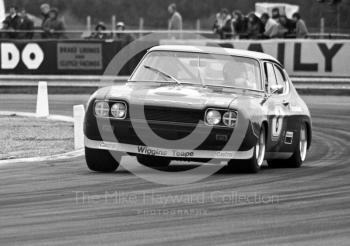 Brian Muir, Wiggins Teape Ford Capri V6, Silverstone International Trophy meeting 1972.
