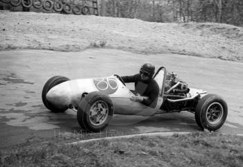 Single-seater at Pardon Hairpin, Newton Oil Trophy Meeting, Prescott Hill Climb, September 1967. 