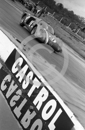 Teddy Pilette, VDS Racing Team Alfa Romeo P33, Martini International Trophy, Silverstone, 1969

