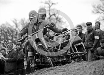 L Crane, Triumph 600, ACU British Scramble Sidecar Drivers Championship, Hawkstone Park, 1969.
