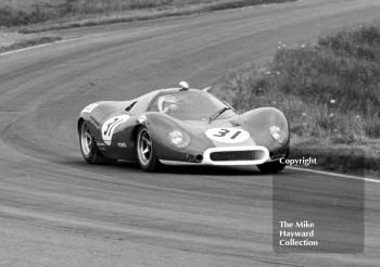 Richard Attwood, Ford F3L P68, 1968 Tourist Trophy, Oulton Park.
