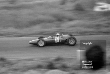 Richie Ginther, Owen Racing Organisation BRM P57 (5784), 1962 Oulton Park Gold Cup.
