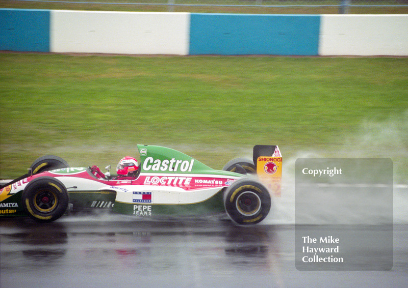 Johnny Herbert, Lotus 107B, Donington Park, European Grand Prix 1993.
