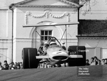 Peter Gethin, Church Farm Racing McLaren M10A/1 Chevrolet V8, winner of the Guards F5000 Championship round, Oulton Park, April 1969
