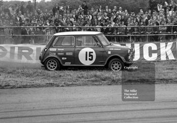 John Handley, British Leyland Mini Cooper S, Silverstone, British Grand Prix meeting 1969.
