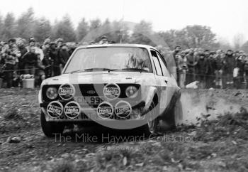 Chris Mellors, Hardol White, Ford Escort RS, CIL 999, NWR 184V, 1985 RAC Rally, Weston Park, Shropshire.

