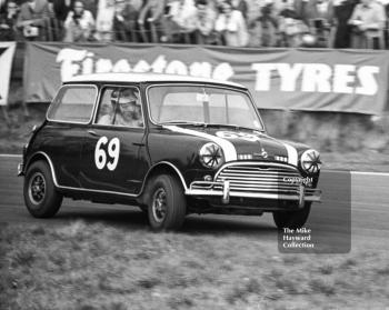 John Rhodes, Mini Cooper S, Old Hall Corner, Oulton Park Spring Race Meeting, 1965
